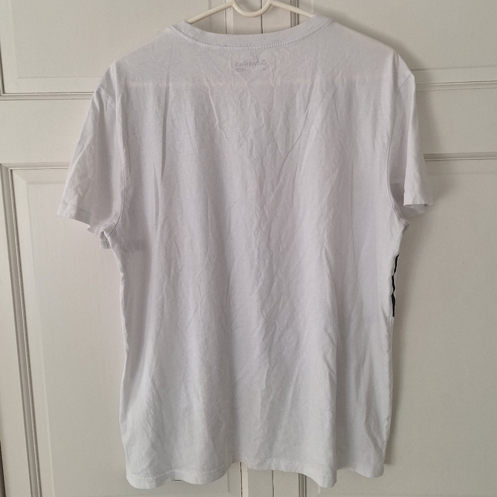 Calvin Klein men's t-shirt - Picture 2 of 4